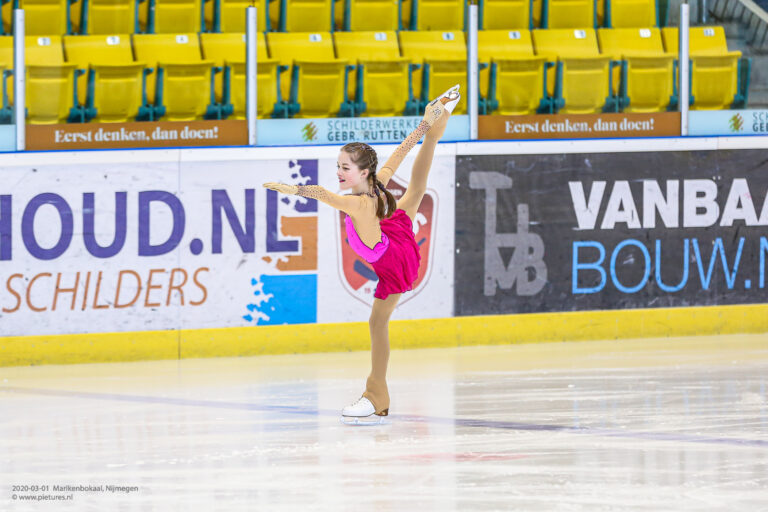 Laura Brito Liu * Kunstschaatsen * Figure Ice Skating – Laura